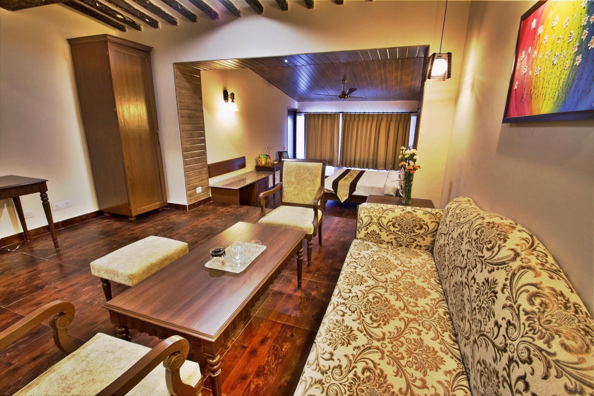 One Earth Royale Boutique Hotel Mussoorie Zewnętrze zdjęcie